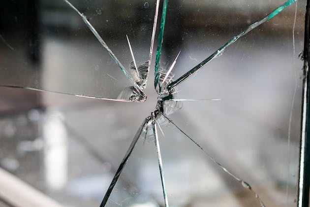 What you should do when you find a broken window in your home